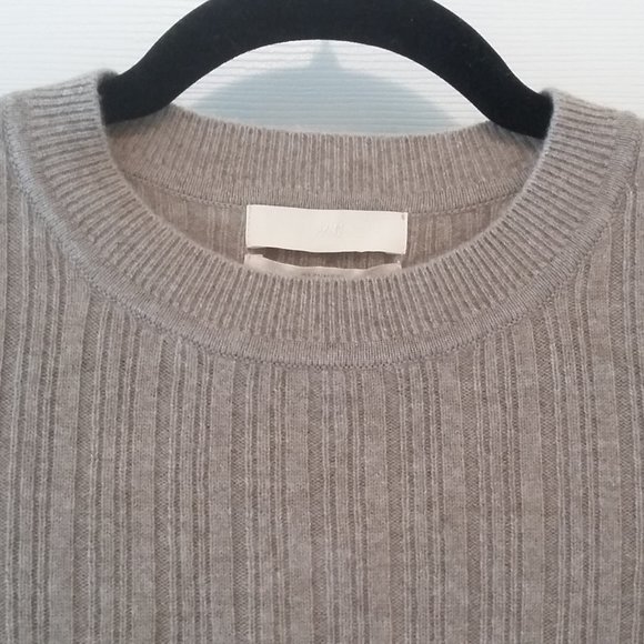 H&M Cashmere Sweater - Picture 3 of 7
